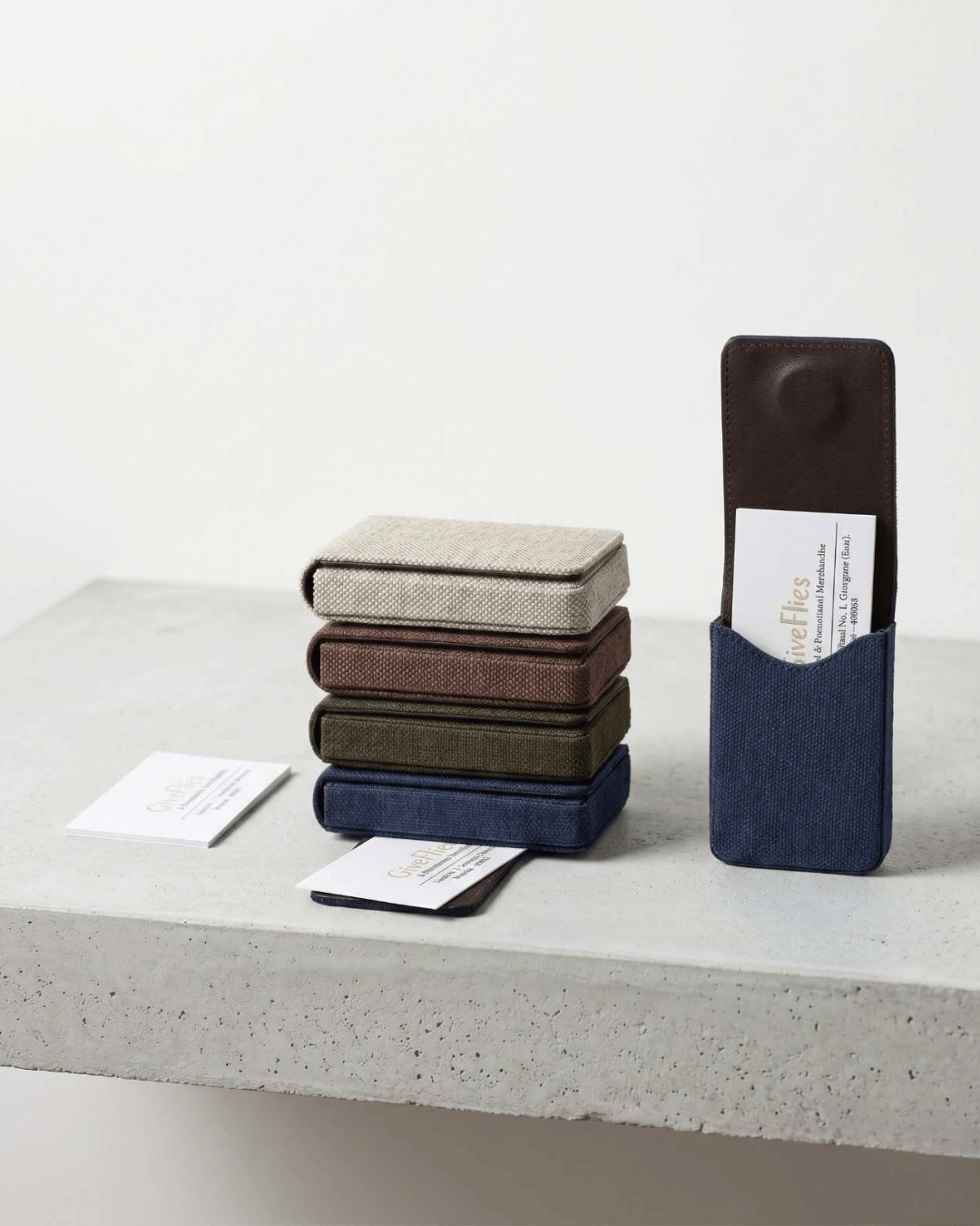 Hemp Fliptop Vertical Card Holder