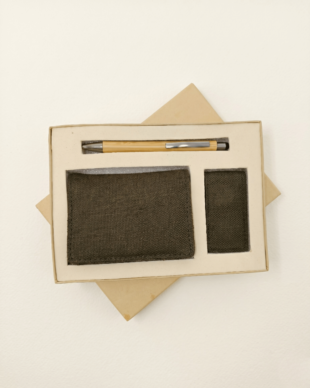 Eco Conscious Gift Set: Hemp Horizontal Card Holder, Hemp Money Clip & Pen