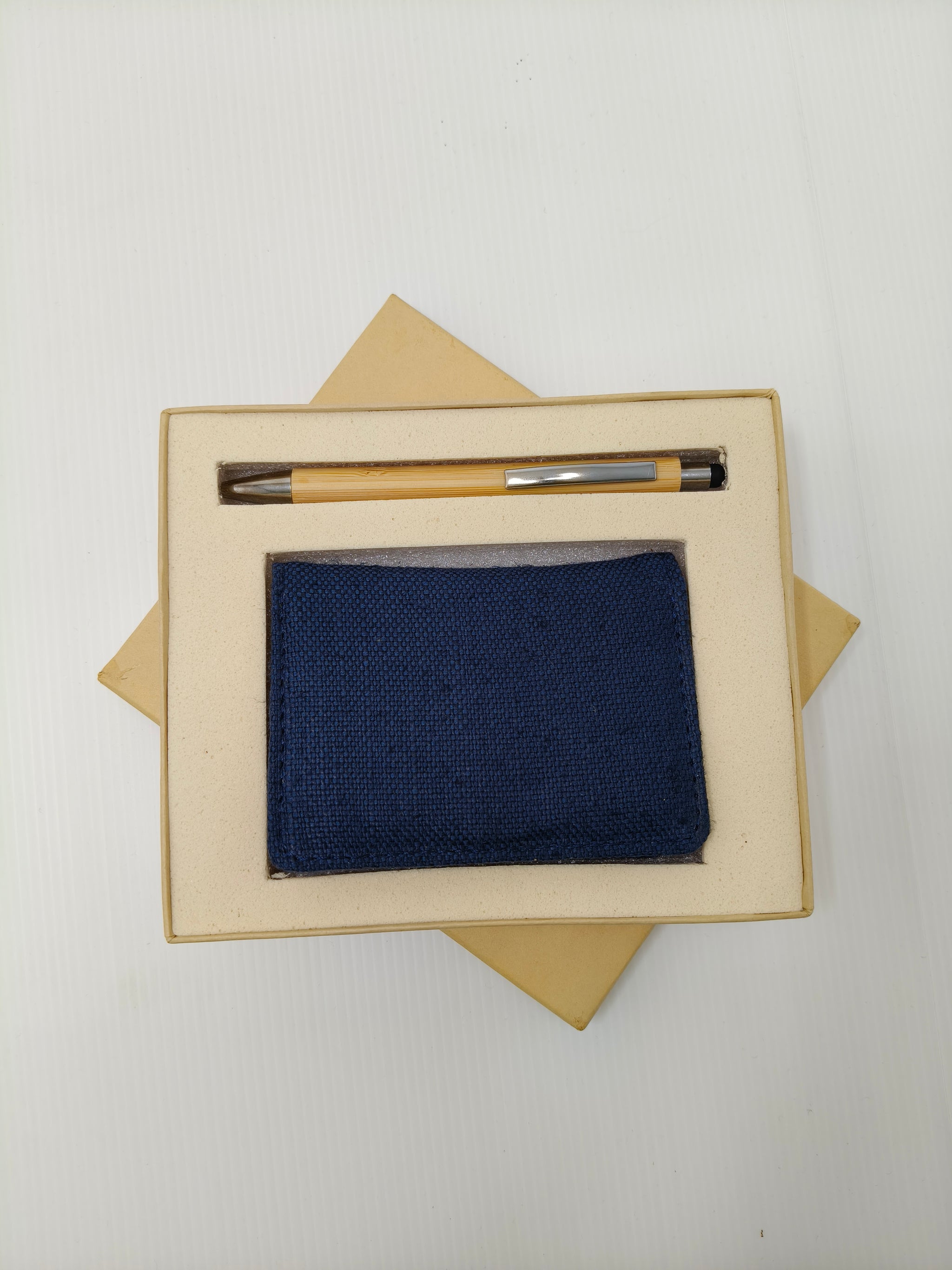 Pen and Horizontal Card Holder