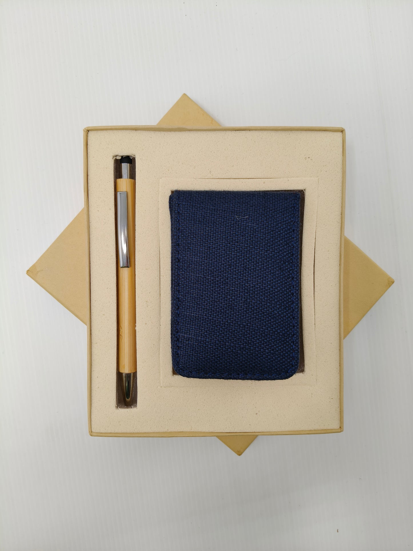 Pen and Vertical Card Holder