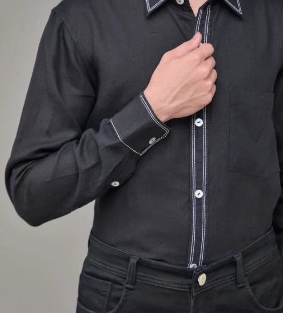 Men Solid Hemp Black Casual Shirt